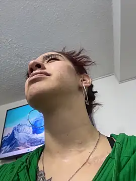 elodie rouge online show from 04-20-26, 11:35