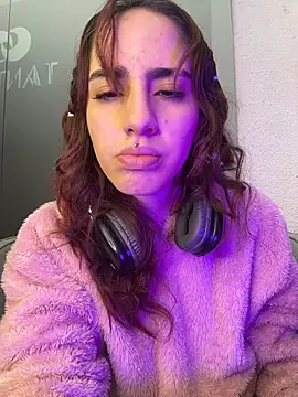 elodie rouge online show from 07-29-26, 11:41