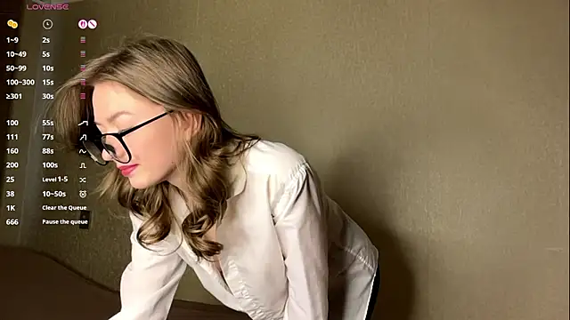 elsadaedra online show from 03-10-26, 12:21