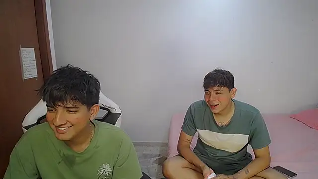 Maxwell boys online show from 03-02-26, 03:30