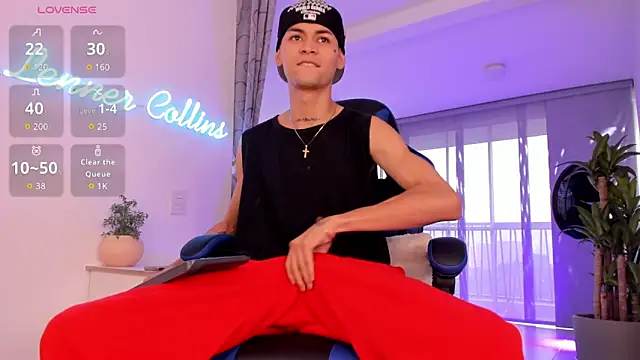 Snapshot of LennerCollins_ chatting on 04-18-26, 12:09 LennerCollins online show from 04-18-26, 12:09
