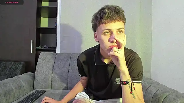 Two sexboys online show from 02-12-26, 07:36