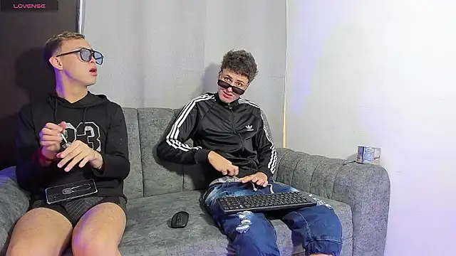 Two sexboys online show from 03-05-26, 07:32