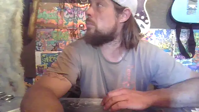 Snapshot of unknowner123 chatting on 05-18-26, 03:40 unknowner123 online show from 05-18-26, 03:40