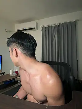 Yooo17 online show from 05-09-26, 04:56