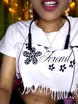 Maliha Chowdhury online show from 04-18-26, 06:01