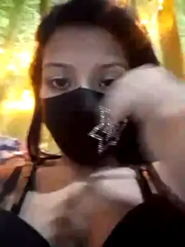 Snapshot of Maliha_Chowdhury chatting on 05-11-26, 08:31 Maliha Chowdhury online show from 05-11-26, 08:31