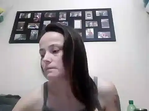 Snapshot of tinytea2026 chatting on 01-15-26, 03:38 tinytea2026 online show from 01-15-26, 03:38