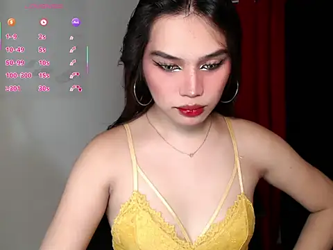 Snapshot of Amber_Lynn chatting on 07-31-26, 06:35 Amber Lynn online show from 07-31-26, 06:35