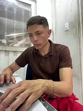 santiObrero online show from 03-03-26, 08:04