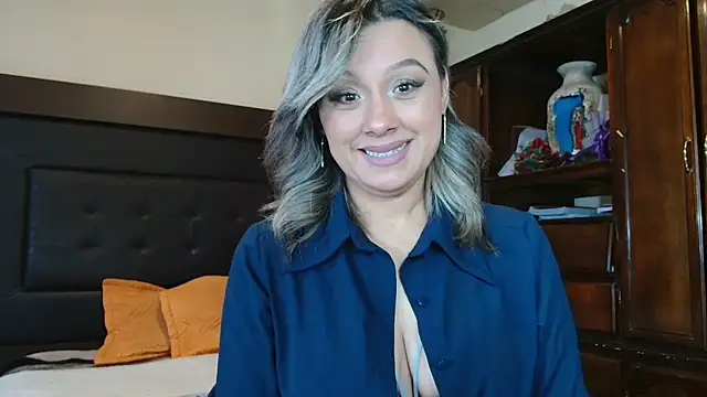 aitanalove  online show from 05-07-26, 11:32