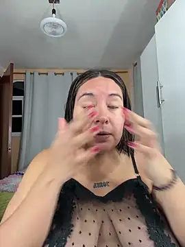 Nailealipsglossy online show from 02-08-26, 09:02