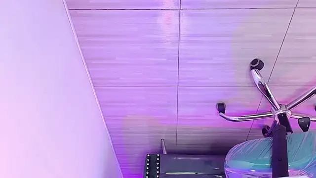 Zoe swan online show from 02-04-26, 11:27