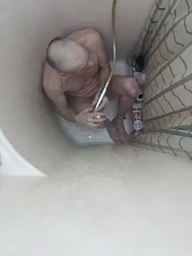 Stroudiowa72 online show from 04-28-26, 12:20