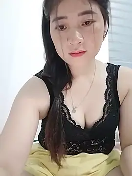 Snapshot of LoveLillyy69 chatting on 06-03-26, 02:44 LoveLillyy69 online show from 06-03-26, 02:44