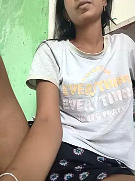 Cute-Natashaa online show from 05-13-26, 07:50