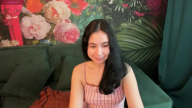 GiovannaAntonelli online show from 03-20-26, 05:45