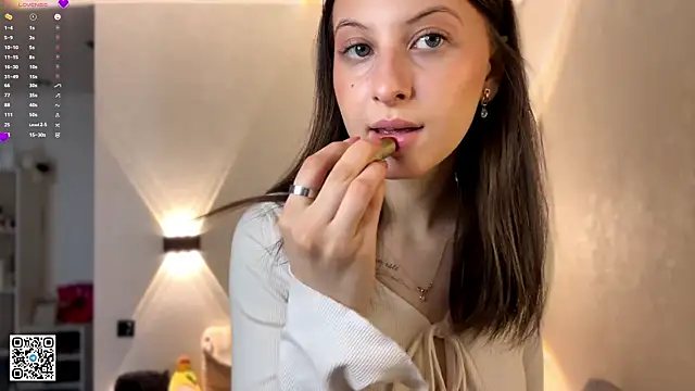 LouiseChavez online show from 04-16-26, 02:07