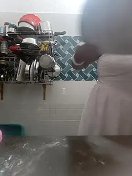 Hot-Tinaa online show from 03-29-26, 04:51