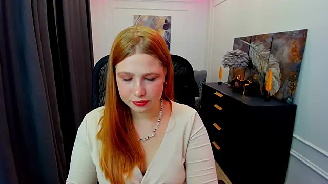 Snapshot of SweetDaylight chatting on 05-11-26, 07:55 SweetDaylight online show from 05-11-26, 07:55