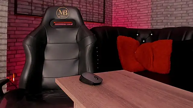 roxxy white online show from 02-14-26, 08:16