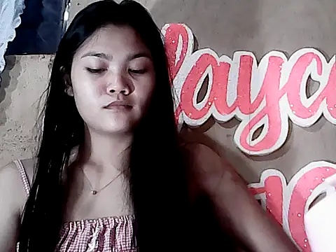 PinaySkinnyJust18 online show from 01-17-26, 09:51