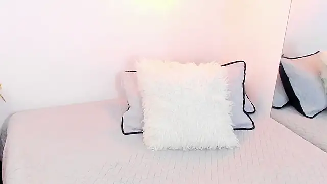 annarosse  online show from 04-20-26, 12:08