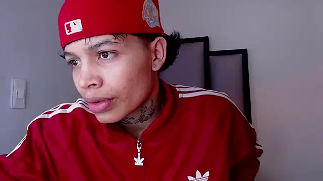 Dogan Renzo0 online show from 02-18-26, 11:50