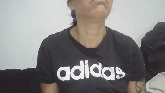 Dolcezzastella online show from 02-19-26, 07:37