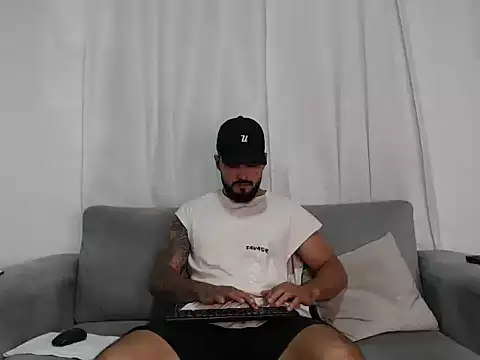 Handsomen69 online show from 03-05-26, 02:07