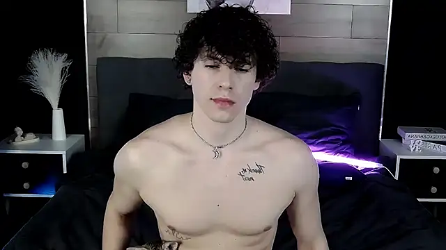 TylerGibson online show from 03-25-26, 05:13