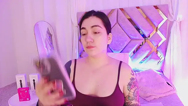 KathiaJenner online show from 07-31-26, 11:42