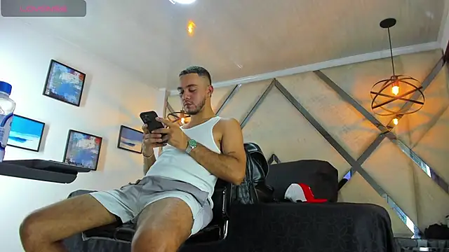 Dusan Grey77 online show from 02-03-26, 04:21