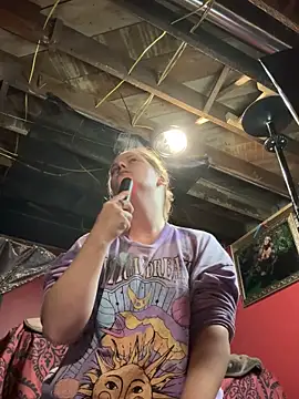 HazelFr33bird online show from 10-12-25, 01:15