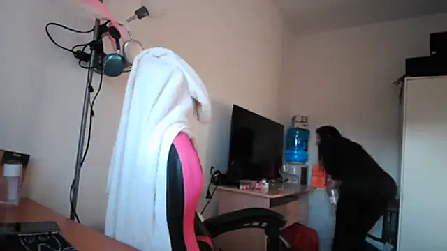 Yulian Milf online show from 02-26-26, 04:50