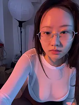 Snapshot of kaixin66 chatting on 05-16-26, 06:43 kaixin66 online show from 05-16-26, 06:43