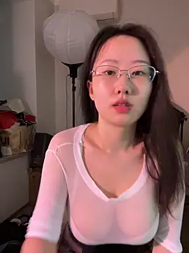Snapshot of kaixin66 chatting on 06-04-26, 07:36 kaixin66 online show from 06-04-26, 07:36