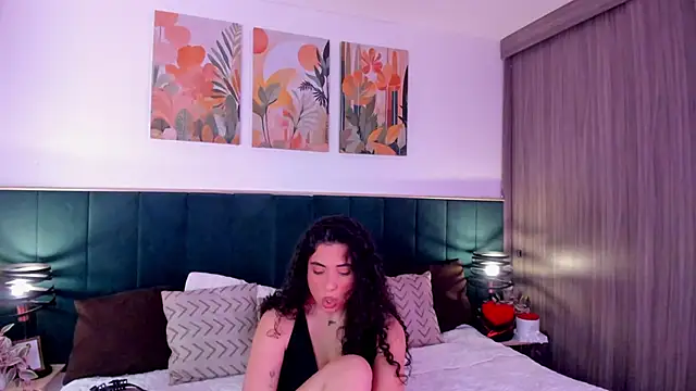 IrinaBlanc online show from 06-20-26, 04:04