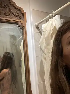 luxxlola online show from 02-03-26, 07:13