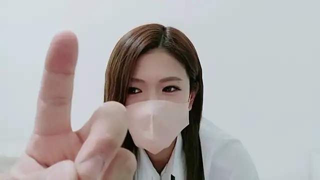 Nanase-Hina online show from 02-07-26, 12:42