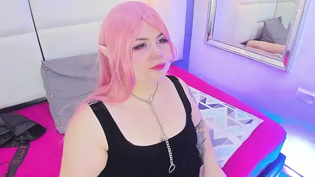 Martina armos online show from 03-15-26, 01:50