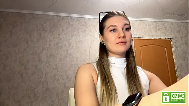 Jolievic online show from 03-08-26, 05:17