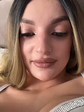Snapshot of SashaPri chatting on 03-23-26, 03:16 SashaPri online show from 03-23-26, 03:16
