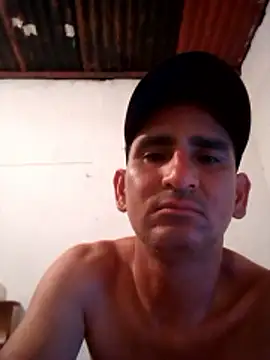 Snapshot of flacoasier chatting on 05-25-26, 01:33 flacoasier online show from 05-25-26, 01:33