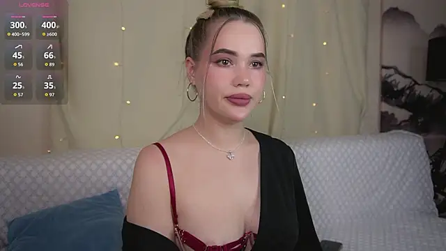 Snapshot of AnitaKiller chatting on 05-16-26, 03:11 AnitaKiller online show from 05-16-26, 03:11