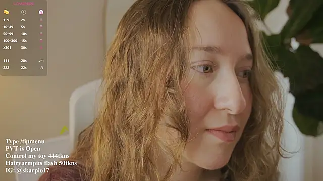 Scarlett NoirMuse online show from 04-19-26, 03:11