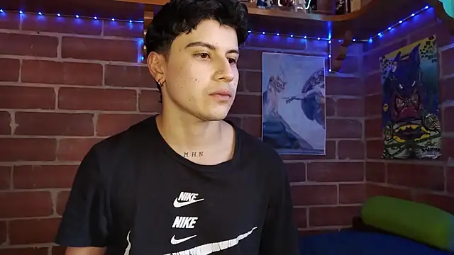 PaulDamico online show from 02-10-26, 01:37