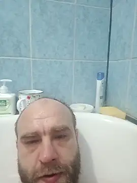 AlexanderArmani online show from 02-03-26, 09:14