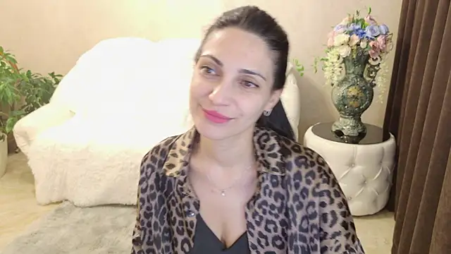 LovelyBeatrice online show from 03-01-26, 11:01