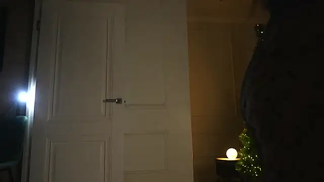 Ilona Hariss online show from 03-11-26, 04:13